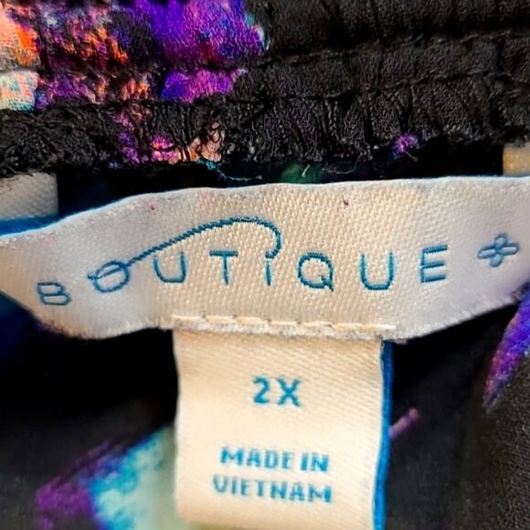 Boutique Sleeveless Colorful Top, Ruffled Stand-up Collar with Tie, Size 2X - Picture 8 of 9